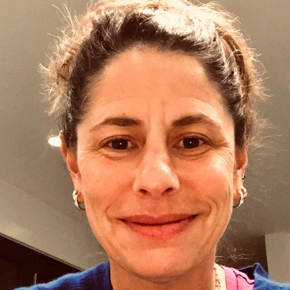 Meet your Posher, Rina - Picture 1 of 1